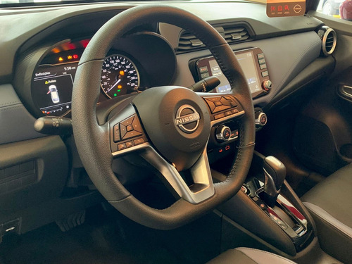 Nissan Versa 1.6 Exclusive 16V Cvt 4P