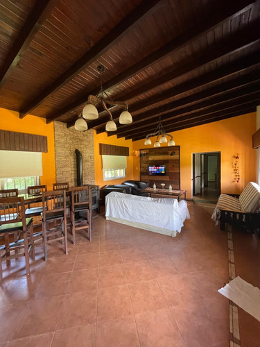 Dueño Vende Casa Principal Y Casa De Caseros O Para Renta Con Pileta Cercada Parque Frutales Garaje 48 M2 Barrio Semi Cerrado De Quintas, Ideal Vivienda Permanente, Zona Muy Segura.