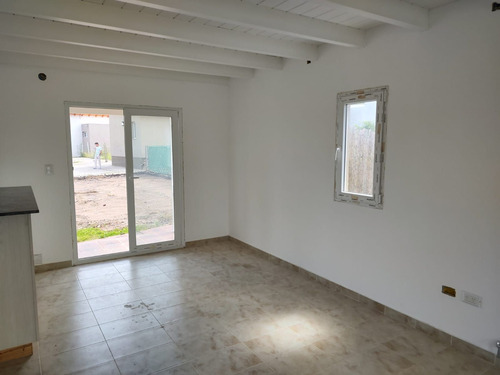 Imagen 24 de 30 de Casa En Venta De 2 Dormitorios C/ Cochera En La Cumbre