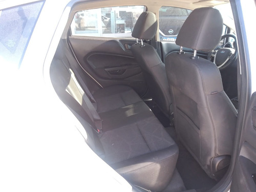 Ford Fiesta Kinetic Design 1.6 Design Titanium 2013