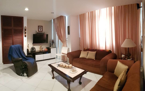 Imagen 5 de 14 de Casa Quinta En Venta - Morro Ill - Lecheria Abg
