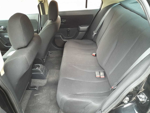 Nissan Tiida 1.8 Automatico