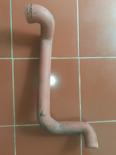 Imagen 2 de 2 de Manguera Roja Turbo Iveco Turbo Daily 40-10 40-12