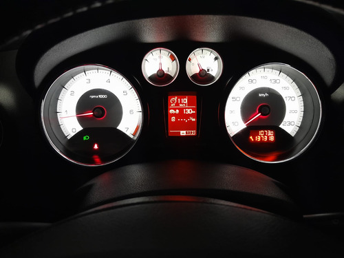 Peugeot 408 2.0 Allure Nav 143cv