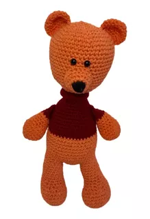 Brinquedo Artesanal - Urso De Crochê Laranja De Blusa Vermel