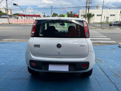 Fiat Uno Uno Vivace 1.0 8V (Flex) 2p