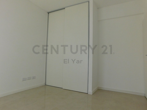 Imagen 30 de 30 de Venta Depto 3 Amb. Al Frente Super Luminoso Con Patio Y Balcón A Estrenar