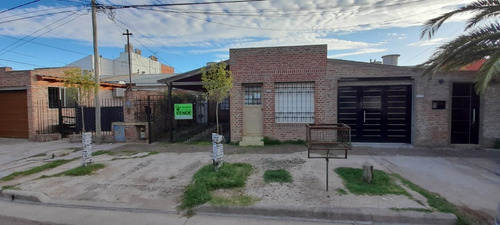 Imagen 2 de 19 de Casa 3 Dormitorios En Venta Zona Upcn