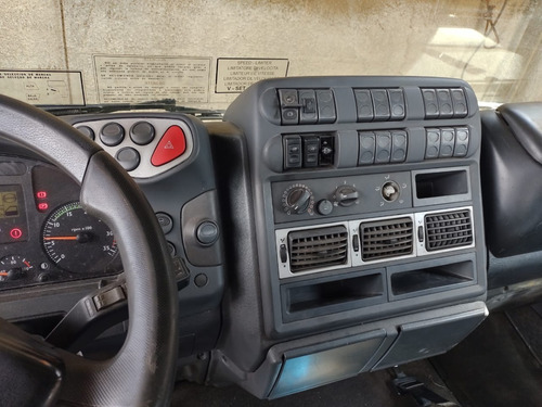 Iveco 240e25 Tanque Fs Caminhoes