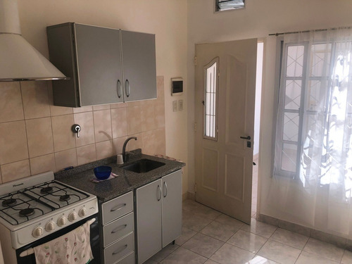 Casa En Venta En Temperley