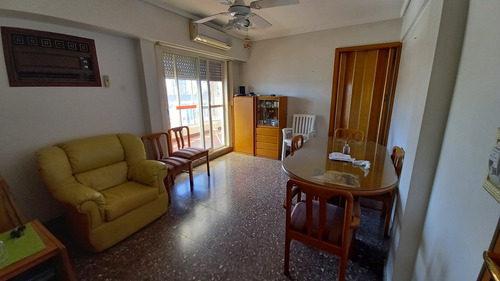 2 Ambientes Con Gran Terraza Y Vista Abierta.