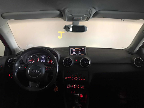 Audi A1 1.4 Tfsi Attraction S-tronic 3p 2011