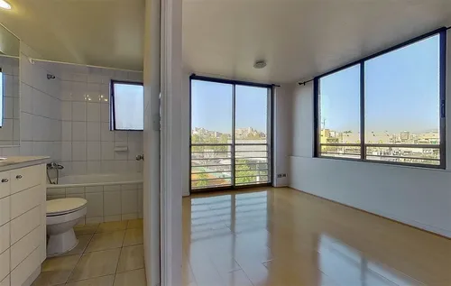 Departamento En Venta De 3d+2b+e+b. En Recoleta