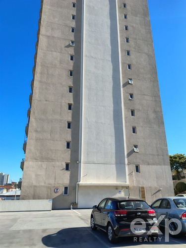 Departamento En Arriendo De 2 Dorm. En Viña Del Mar