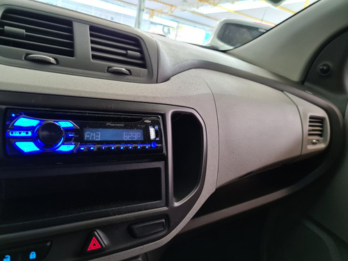 Imagem 4 de 14 de Chevrolet Spin 1.8 Lt 8v Flex 4p Manual