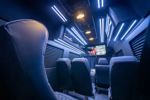 Sprinter Xl 2025 De Royal Van Edicion Especial Touring Vip
