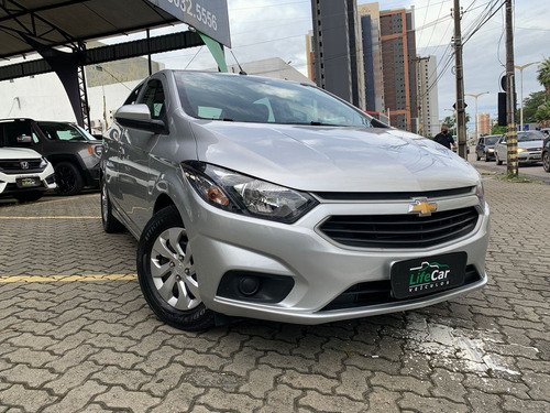 Imagem 2 de 14 de Chevrolet Onix Hatch Lt 1.0 8v Flexpower 5p Mec. 2019 Pr...