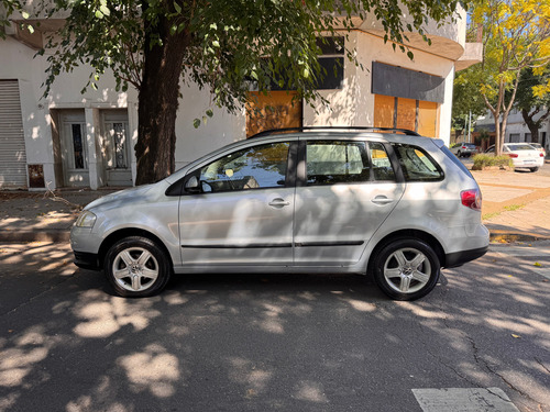 Volkswagen Suran 1.6 I Highline 80d