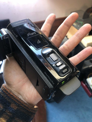 Imagen 2 de 6 de Handycam Sony 2d/3d Touch Hdr- Td20 20.4 Mega Pixeles
