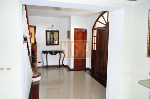 Casa En Beverly Hills, 6 Dormitorios -ref:20772