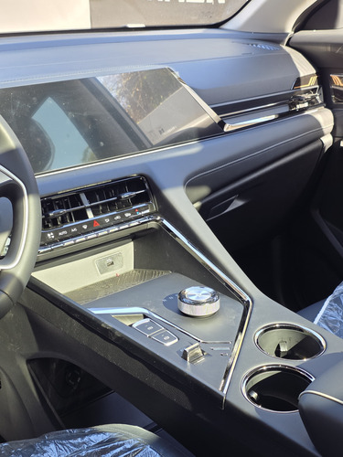 JAC S8 Pro 1.5T Luxury Dct