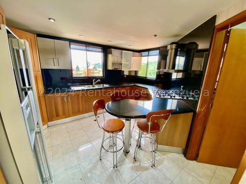 En Venta Bello Apartamento De 160,60 M2 Lomas De La Alameda Vi Mls #25-4335