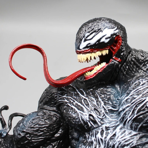 Figura Mediana 30cm Venom Coleccion Simbionte Spiderman