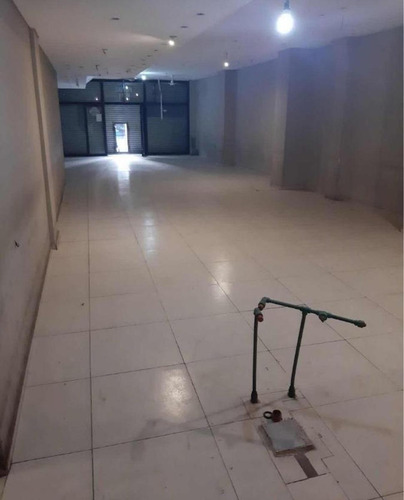 Local En Venta - Cocina - Baño - 197mts2 - San Nicolás