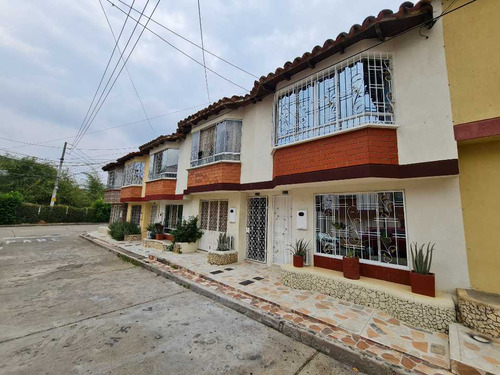 Casa En Venta Prados Del Mutis Reformada