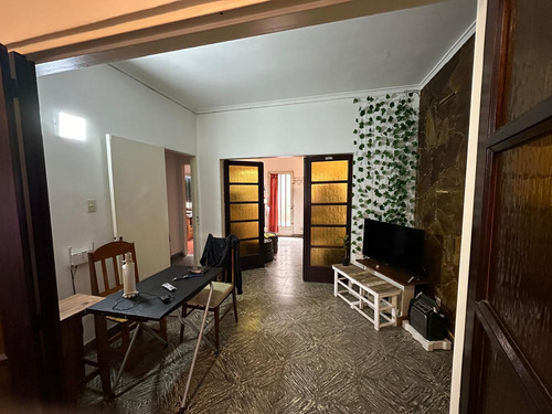 Venta Casa A Reciclar En Planta Alta Rosario - Echesortu