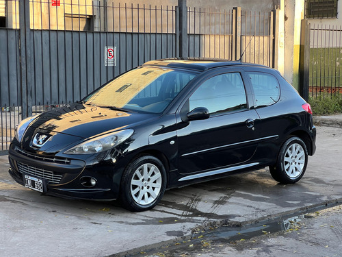 Peugeot 207 1.6 Xt