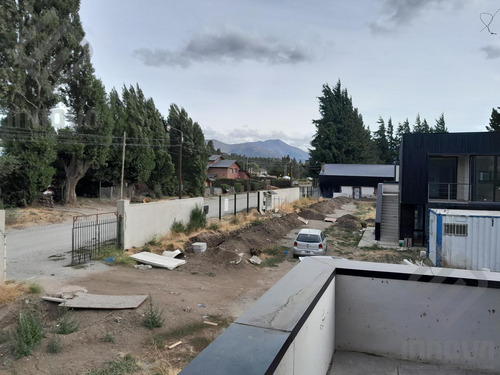 Departamento En Barrio La Aguada, Bariloche. Zona Este ( Planta Alta ) 28
