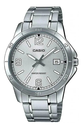 Reloj de pulsera Casio Enticer MTP-V004 de cuerpo color plateado, analógico, para hombre, fondo gris, con correa de acero inoxidable color plateado, agujas color plateado y blanco, dial blanco, minutero/segundero plateado, bisel color plateado y desplegable