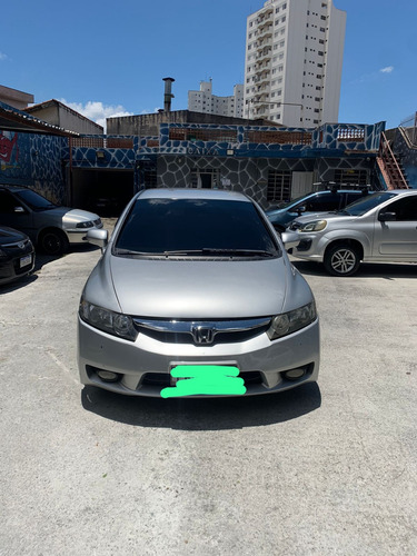 Honda Civic 1.8 Exs Flex Aut. 4p