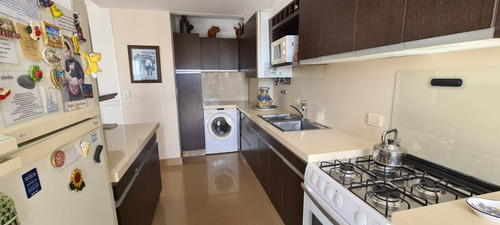 Imagen 10 de 24 de Venta De Excelente Piso 4 Ambientes En Quilmes Centro