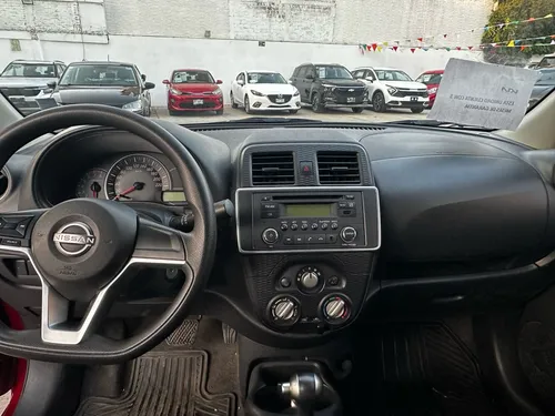 Nissan March 1.6 Sense At