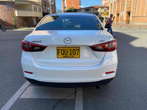Mazda 2 2019 1.5 Touring Sedan