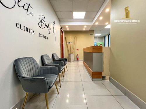 Vende Derecho Llave Clinica Estetica Inmejorable Ubicacion