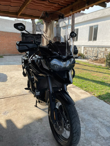 Explorer Xc 1200 Suspensión Electrónica 4 Modos De Manejo