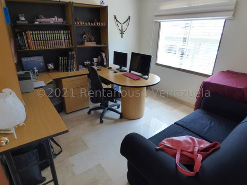 Imagen 9 de 13 de Venta Casa La Boyera 22-6723-y Ymanol Elizalde 0414-3227631