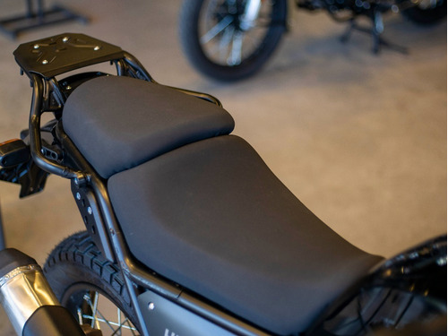 Imagen 14 de 25 de Royal Enfield Himalayan Rock Red