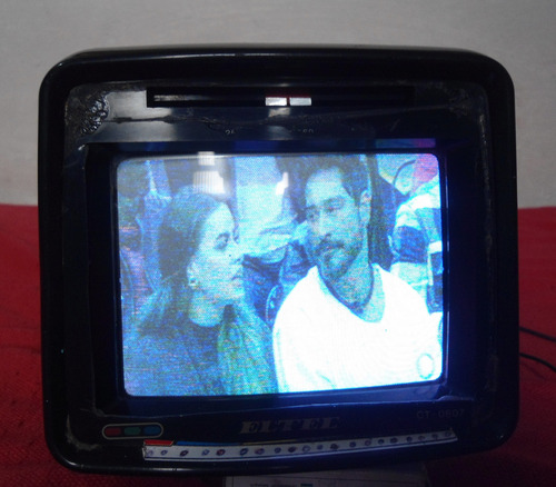 Mini Tv Portátil (Usado)