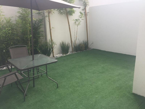 Imagen 5 de 9 de Casa Sola En Venta Lomas De La Plata