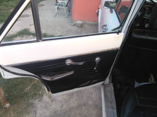 Imagen 8 de 21 de Ford Falcon Deluxe