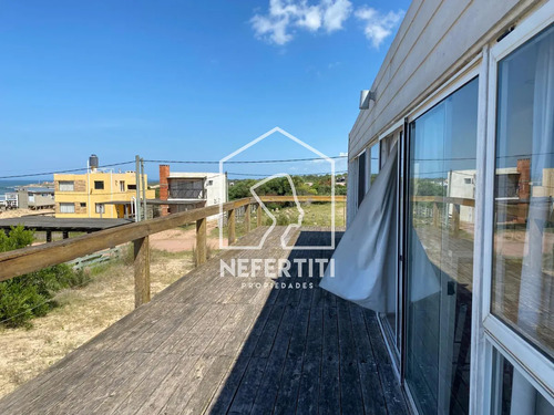 Venta Casa 2 Dormitorios Frente Al Mar En Punta Del Diablo