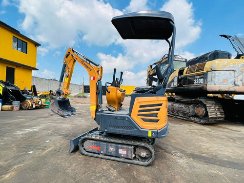 Miniexcavadora Pessato E12k Año 2022