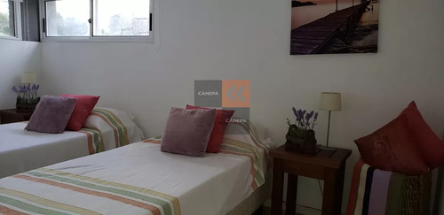 Alquiler Anual, Excelente Casa Con Vsita Al Mar