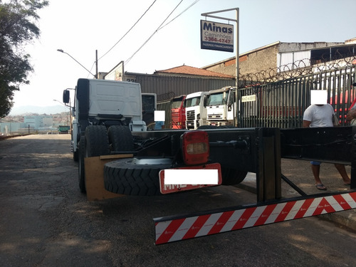 Vw 24280 14/14 - Chassi - R$ 185.000