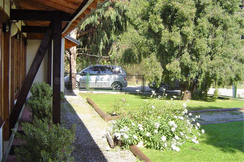 Turístico En Venta Ubicado En Nahuel Malal, Bariloche