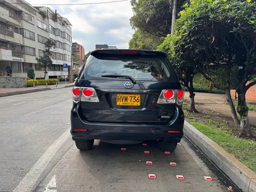 Toyota Fortuner 3.0 Sr5